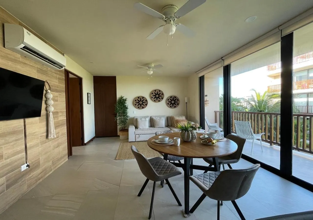 Sunset 2Br Apartment Steps From The Beach With Ocean View Isla Holbox