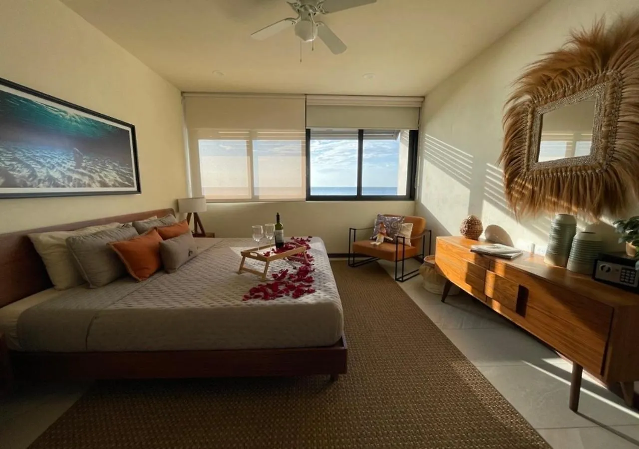Sunset 2Br Apartment Steps From The Beach With Ocean View Isla Holbox